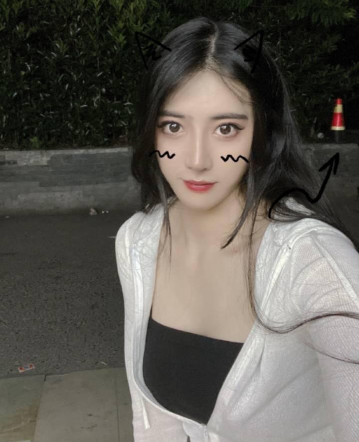 活好。乖巧。你懂的