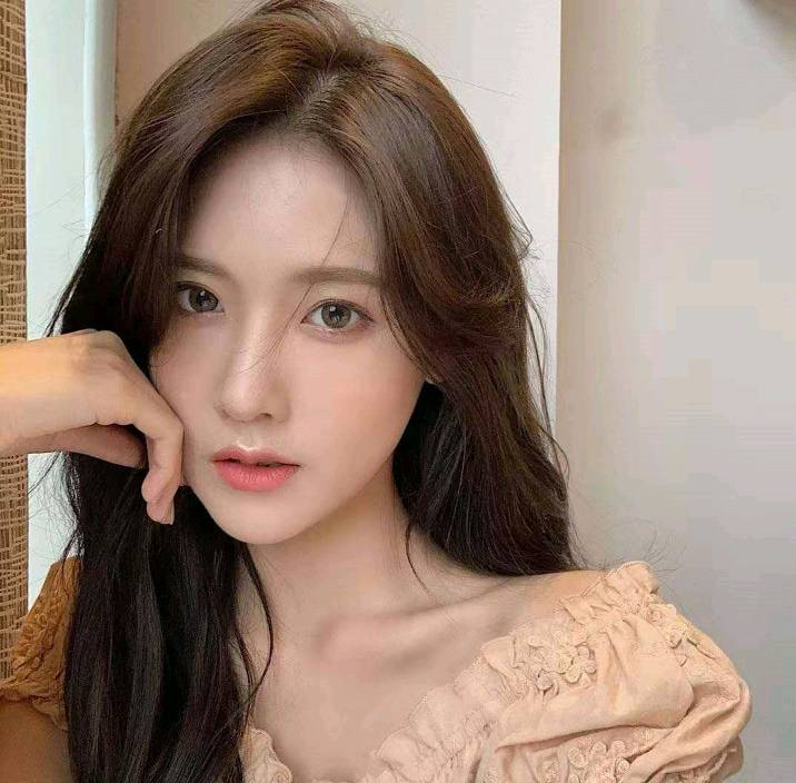 小美女 身材性感