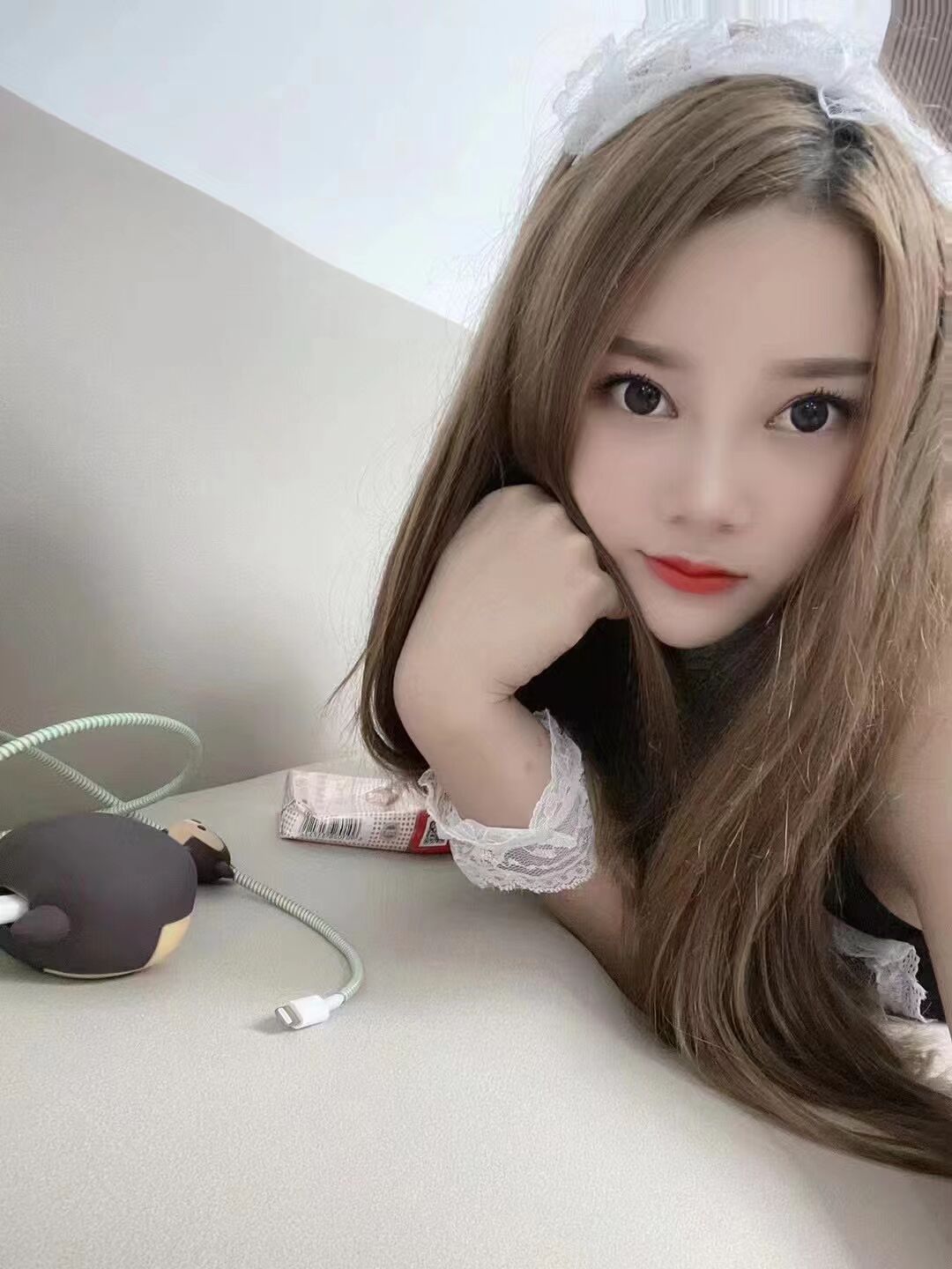 杭州富阳乖巧妹子 身材不错